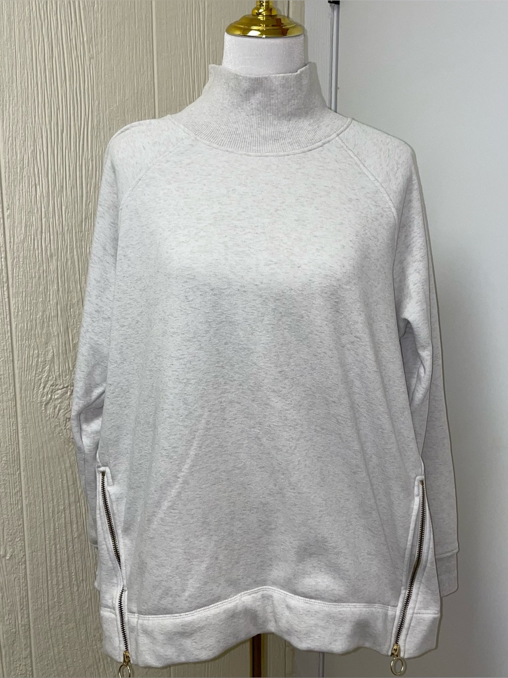Athleta Sweater! Size Large!
